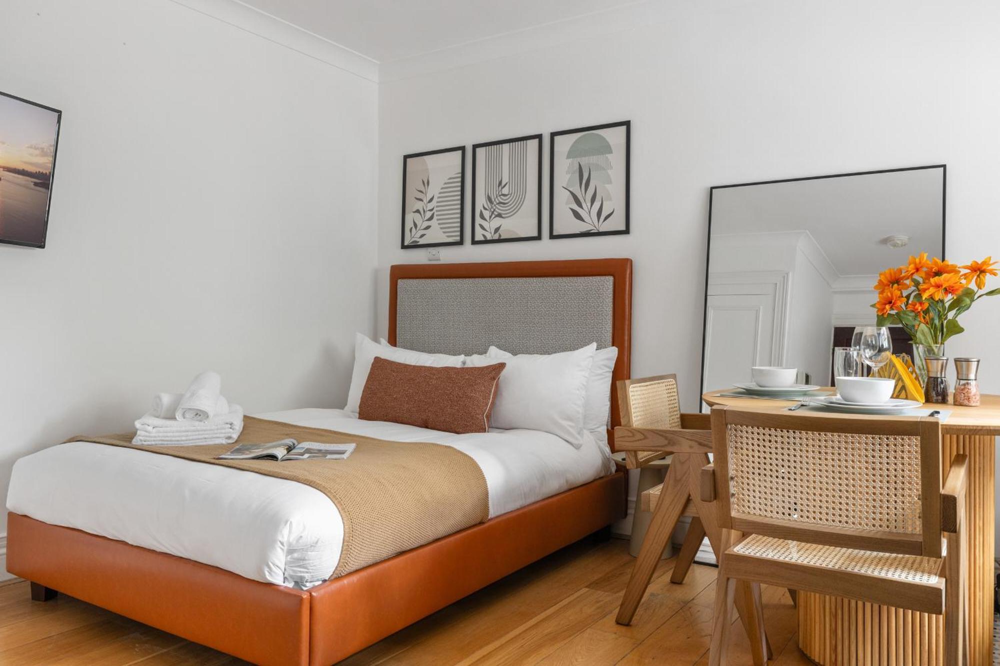 Apartament The Knightsbridge Palace By La Reserve Londyn Pokój zdjęcie
